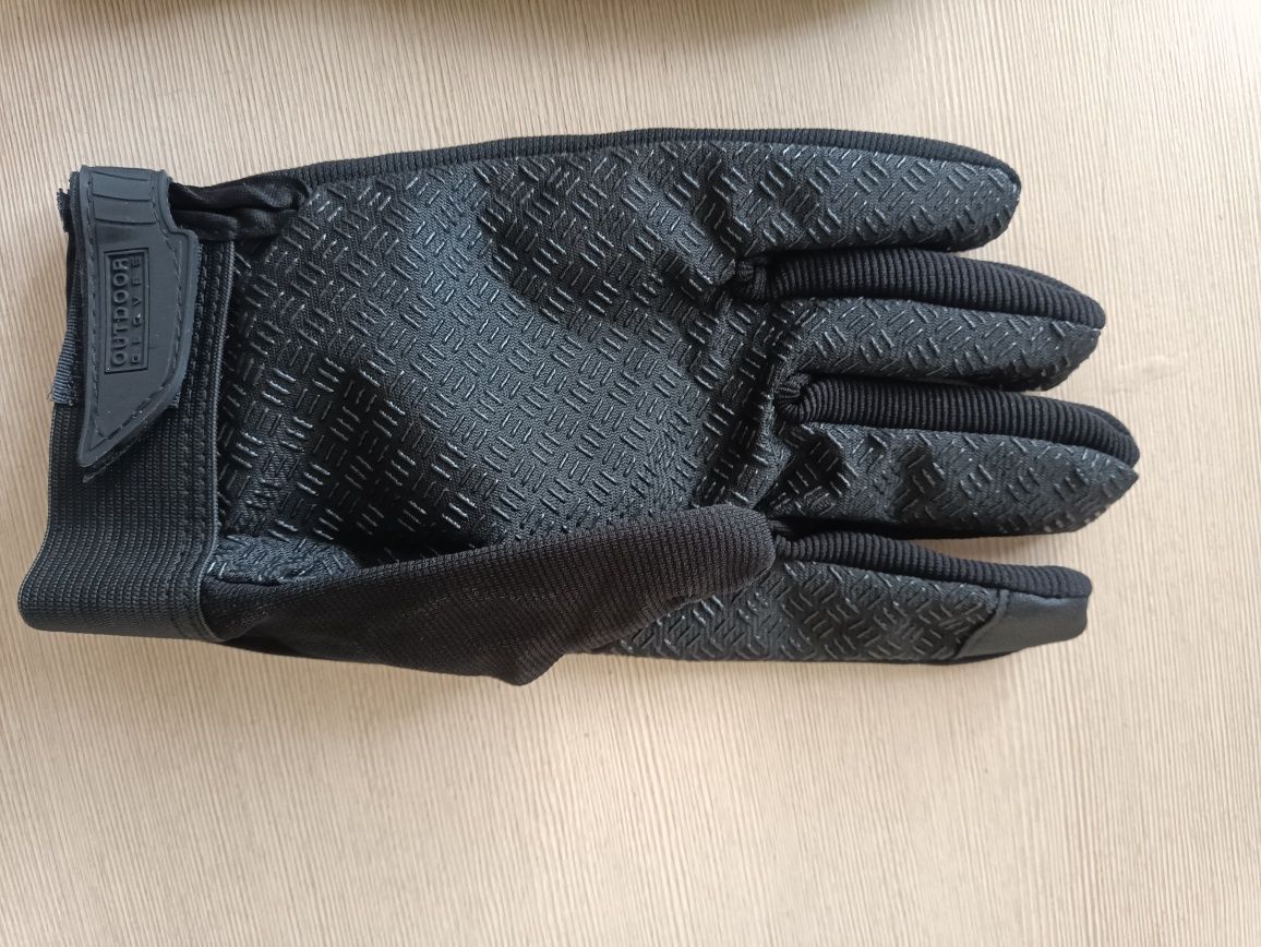 Nowe rękawice taktyczne koloru czarnego