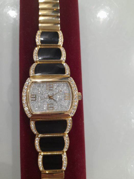 Часы женские б/у