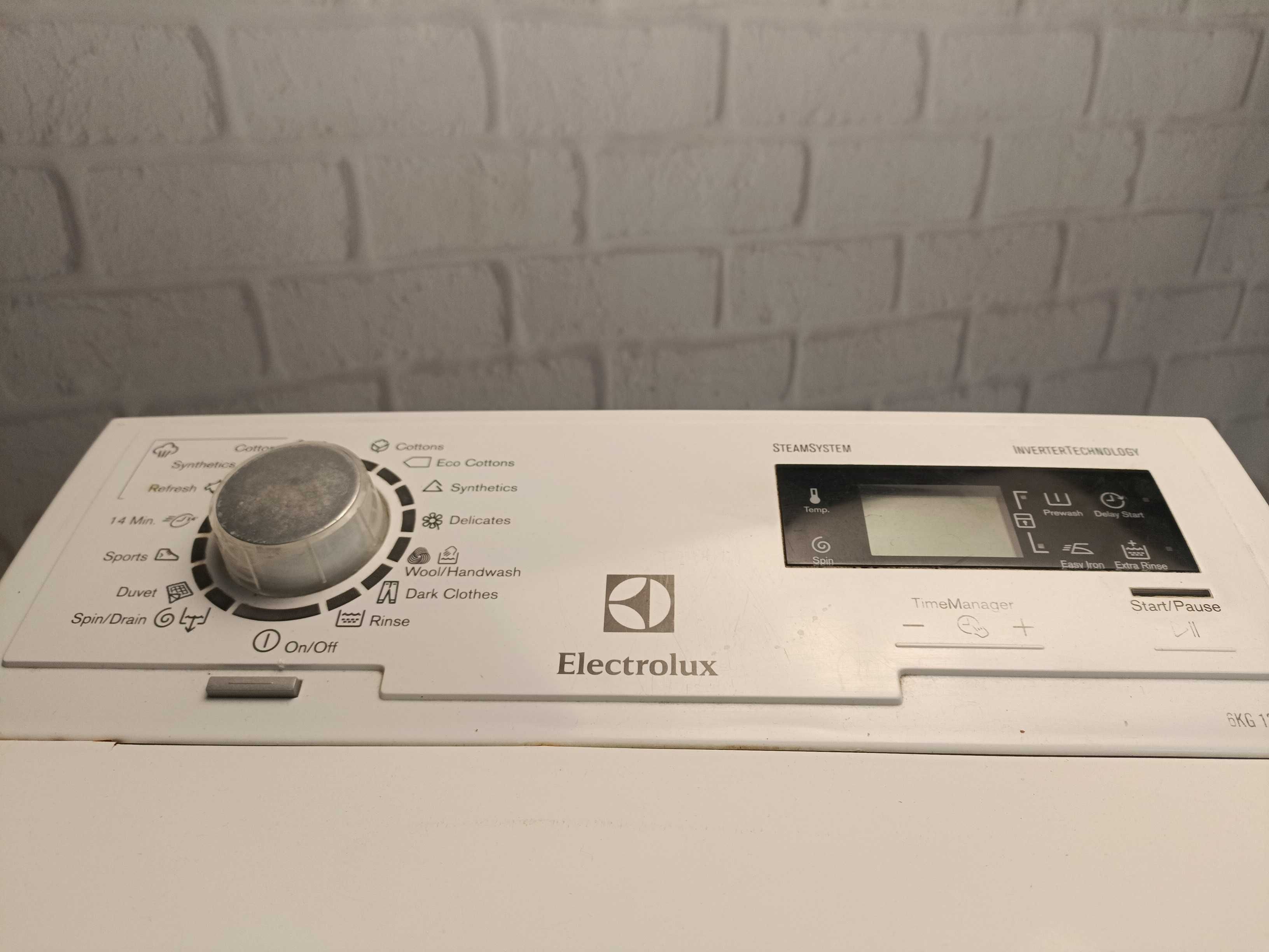 Electrolux ewt1366hdw пральна машина вертикальна, 6кг
Під ремонт