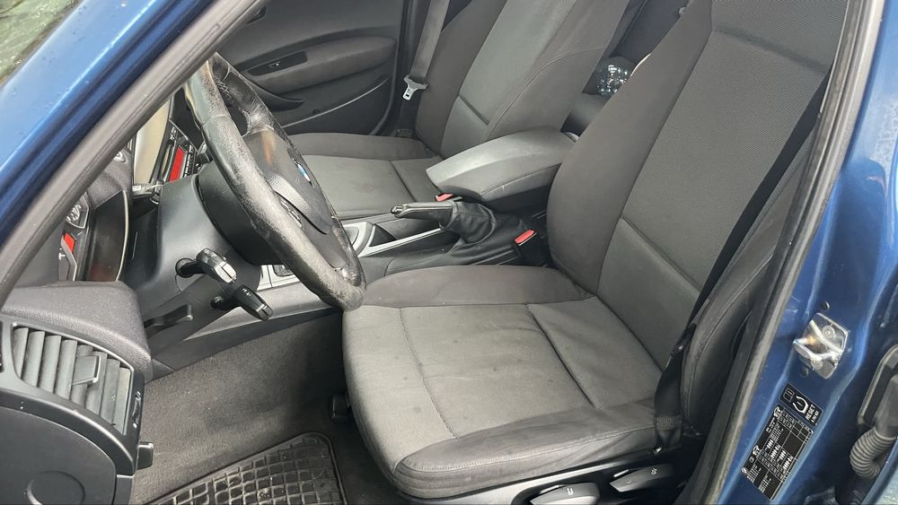 BMW 118D  2.0D 2006r 122KM zarejestrowany. w Polsce . ubezpieczony