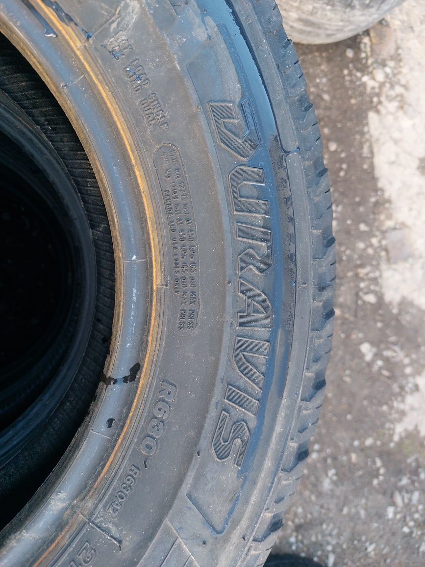 215 70 R15C Bridgestone Duravis шини літні