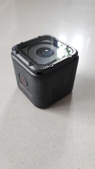 Kamerka sportowa GoPro Hero 4 Session