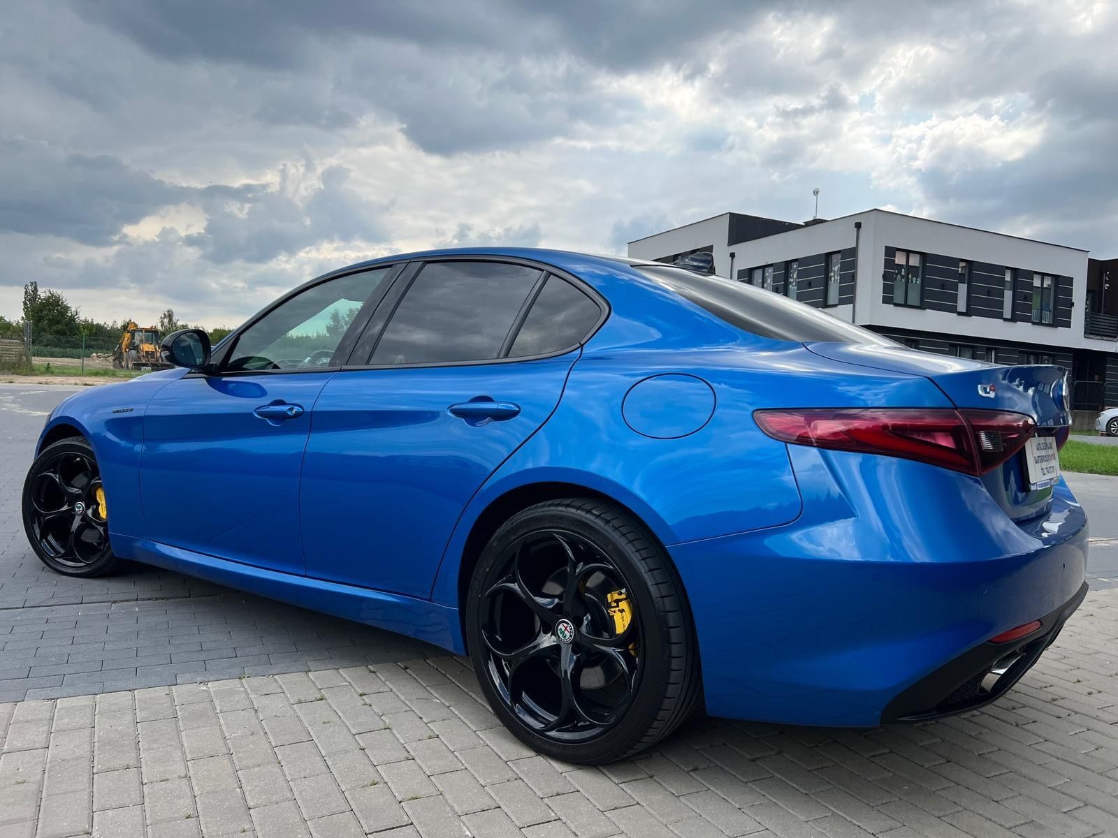 Alfa Romeo Giulia 2.0 280PS Q4 Veloce Serwisowany Opłacony Szwajcar