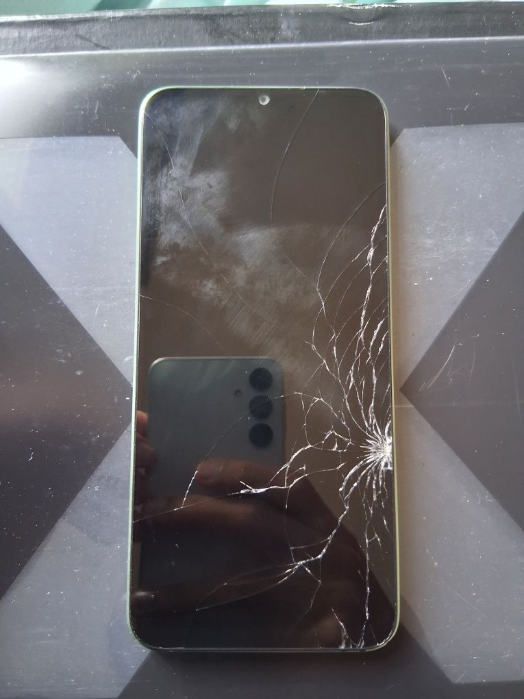 Vendo Honor X6b .