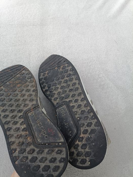 Мужские кроссовки Adidas р41.5