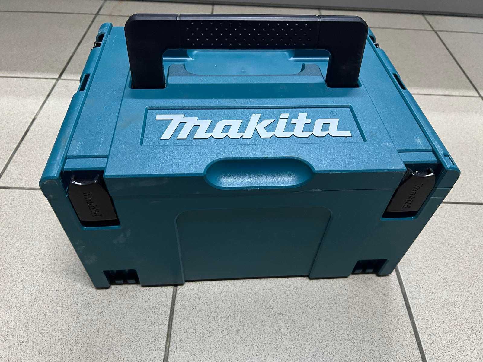 Makita 197626-8 (BL1850B 5,0 Ачx4 АКБ, ЗУ DC18RD, кейс) Набор АКБ