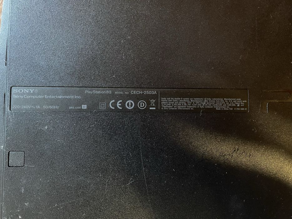 Продам PS3 Slim 160 гб,Не рабочая