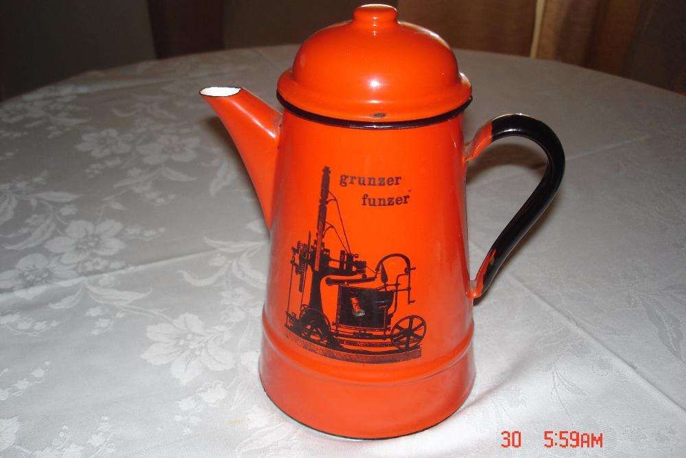 Cafeteira em Esmalte Vermelho estilo WESTERN