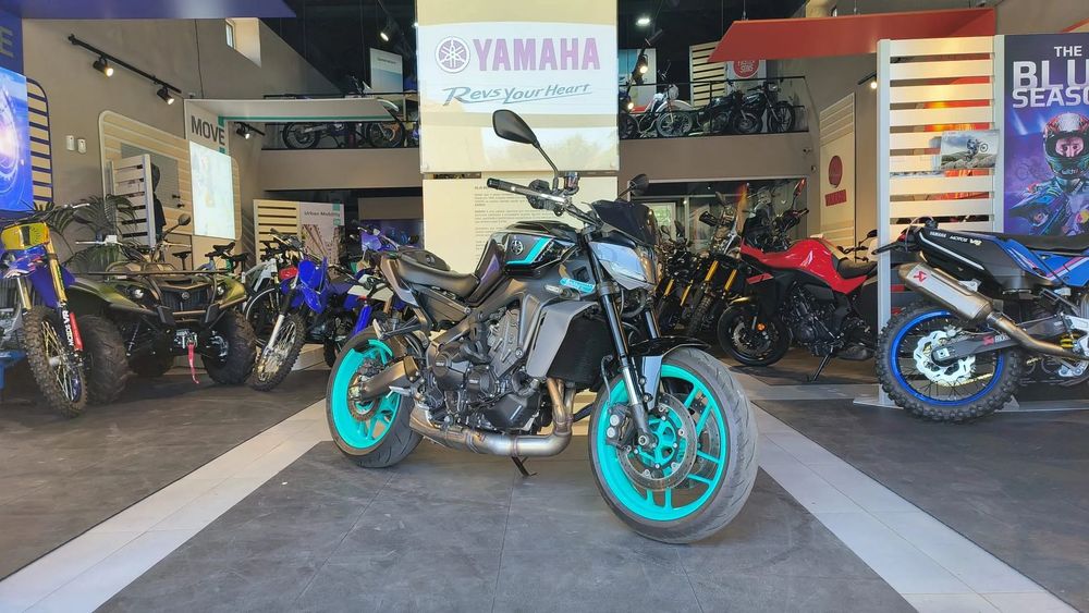 Yamaha MT-09 Y-AMT (caixa automática)