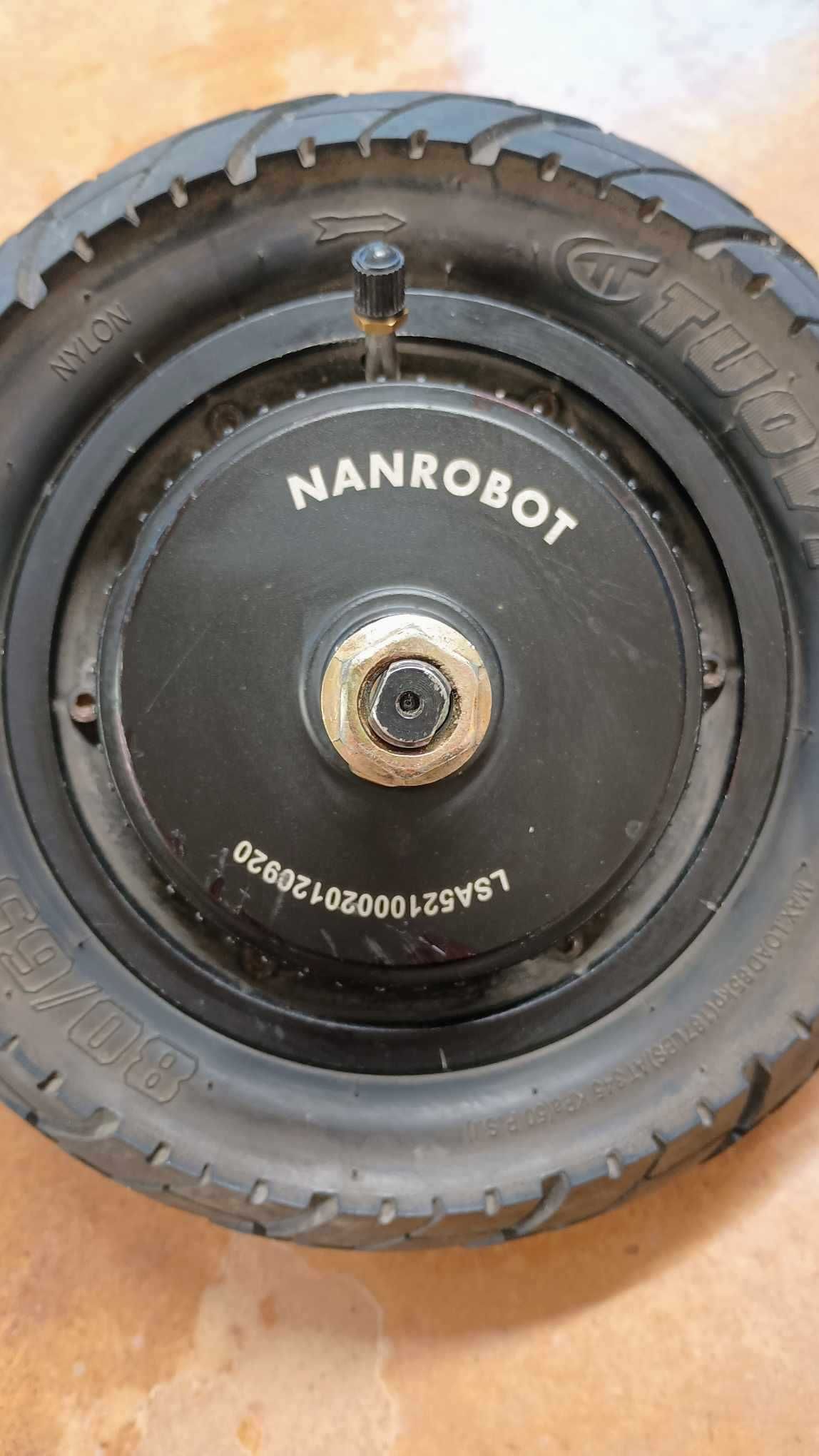 Silnik hulajnogi elektrycznej felga opona 10" NanRobot 2000W bldc