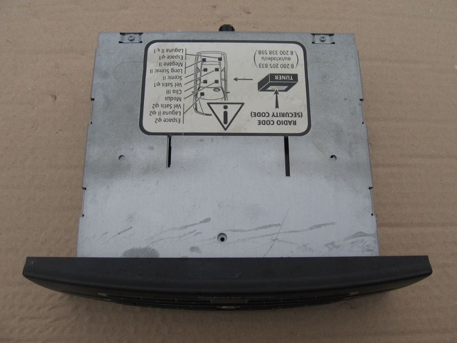Renault Laguna 2 II Lift Radio Cabasse Auditorium