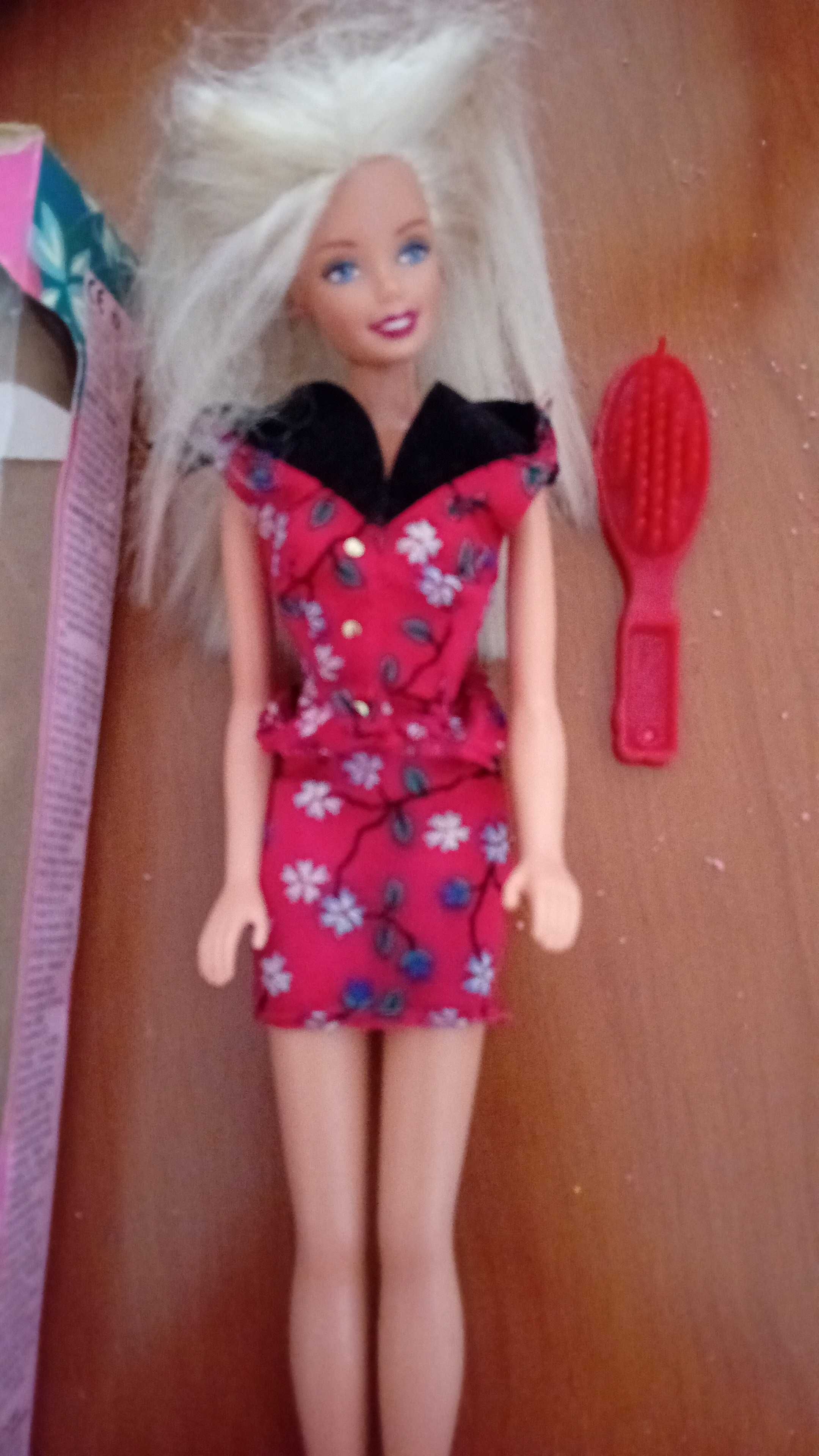 Barbie comprada fim anos 90/inicio 2000