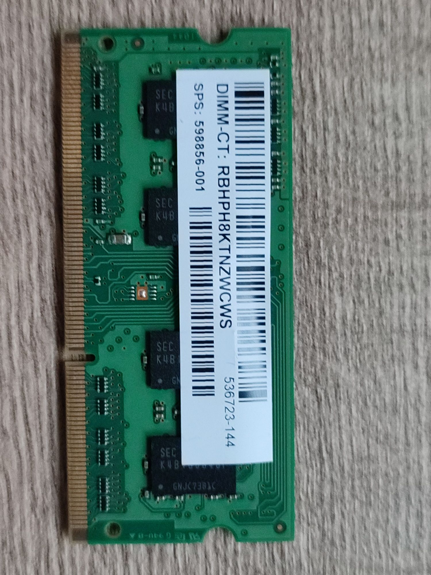 Pamięć RAM DDR3 1GB SAMSUNG 1RX8 PC3-10600S-09-10-ZZZ