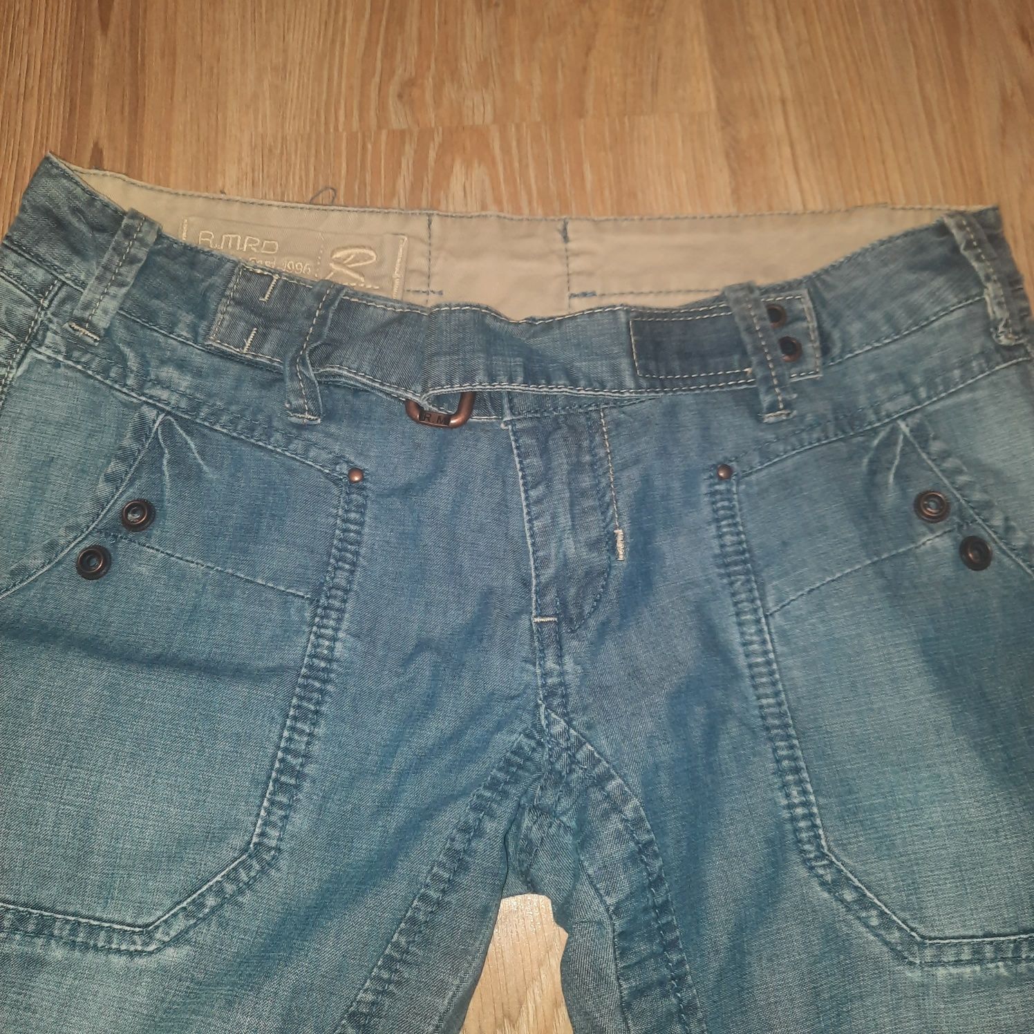 Spodnie 3/4 r 30