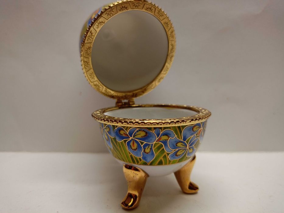 Idealny prezent szkatułka porcelana złocona 1