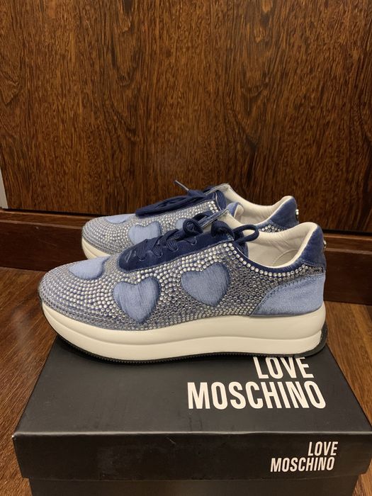 Sapatilhas Love moschino