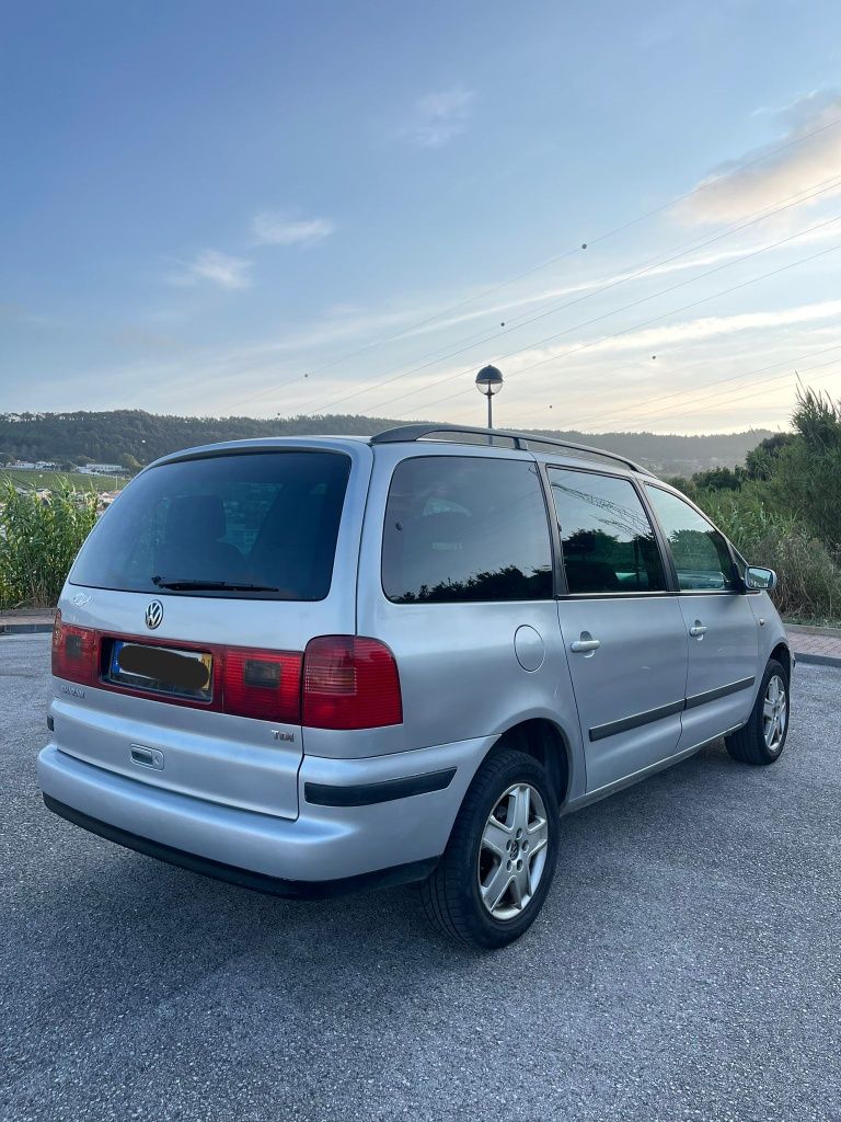 VW Sharan 1.9TDI 115CV 7 lugares