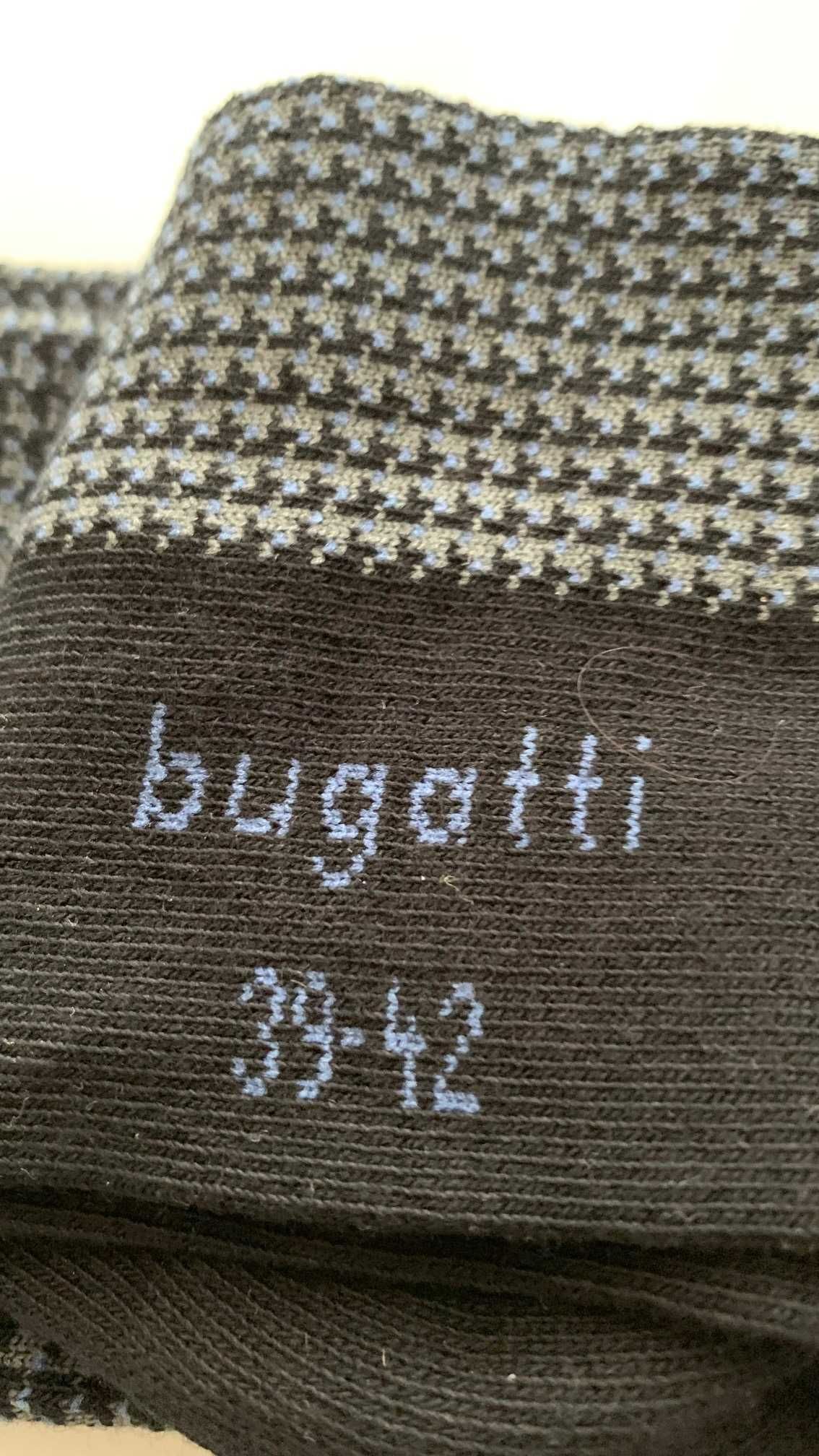Skarpetki Bugatti w pudełku metalowym (nowe)