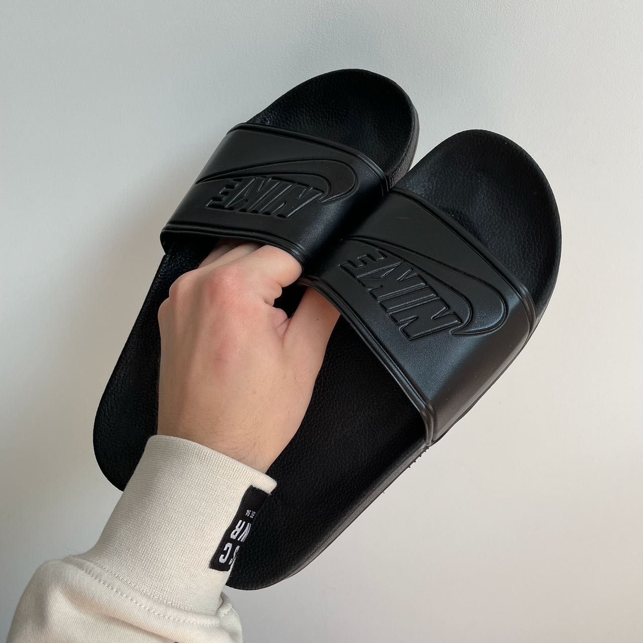 Мужские тапочки, сланцы, шлепки Nike Slides black. Размеры 41-45