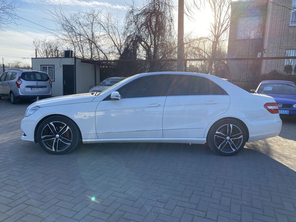 Mercedes-Benz W212 2.2 дизель, 2009 рік, автомат.