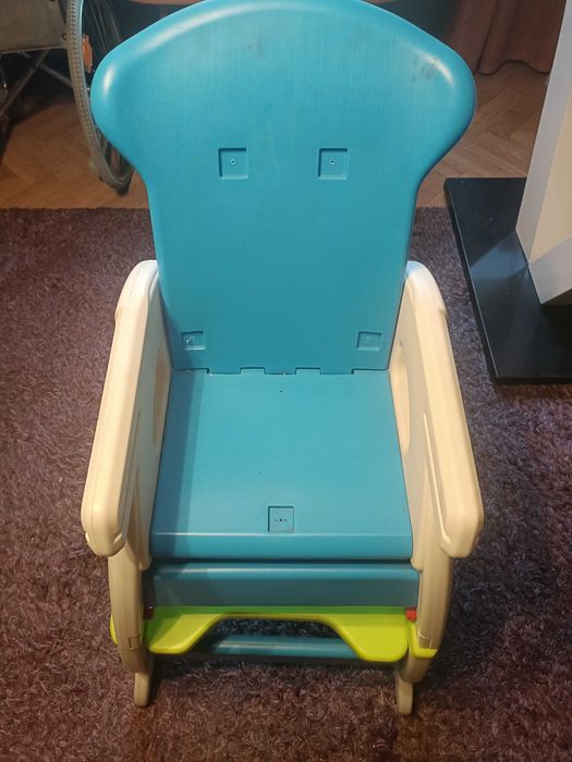 Stolik z krzesłem dla dziecka