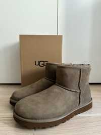 Buty UGG Classic Mini - brązowe