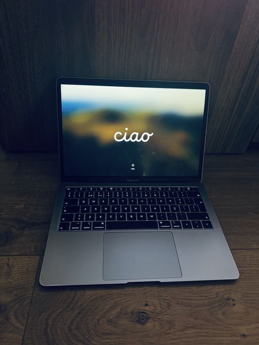 Apple MacBook Air 13” 2019 - Oferta da capa verde