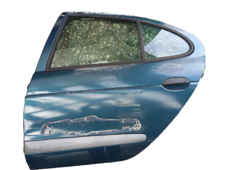 Porta trás esquerda RENAULT Megane I (BA0/1_)