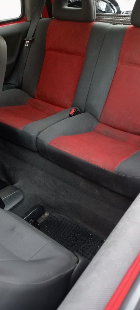 Vw  Lupo  1. Mil cilindrada