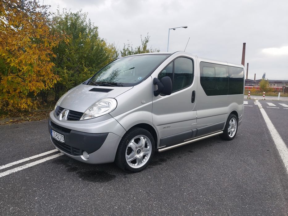 Renault Trafic Passenger 2.5 2007r oryginał