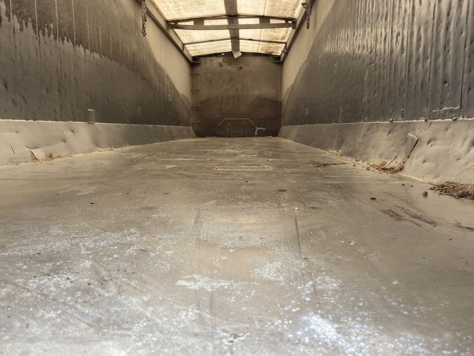 Продам напівпричіп самоскид 55 кубів Stas 038-3FAK