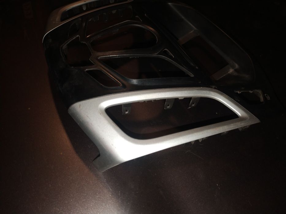 Рамка магнітоли (стандарт) Фокус 3