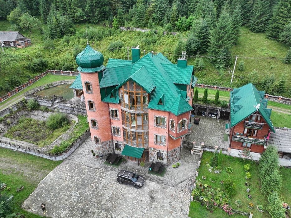 Продаж готельного комплексу Татарів, Буковель, 600м2, 1.5 га