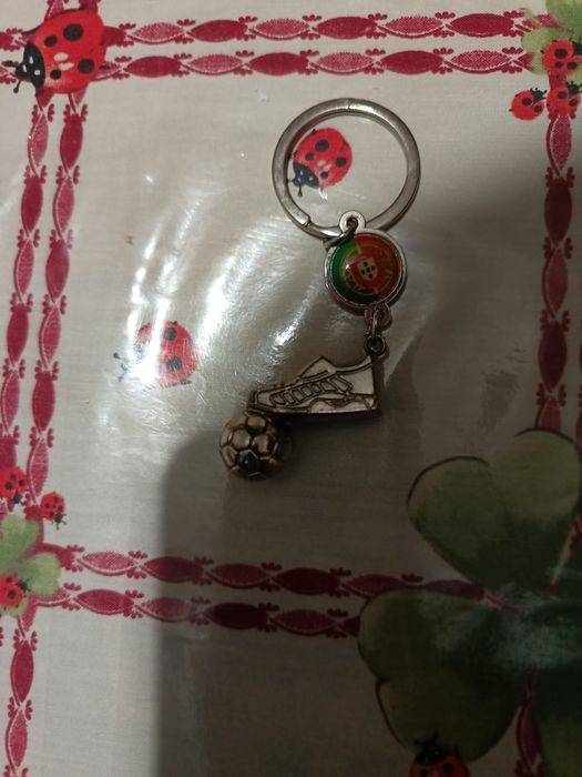Portas chaves sapatilha com bola o  Portugal + brindes