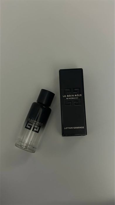 Givenchy Le Soin Noir Lotion Essence,new,35ml