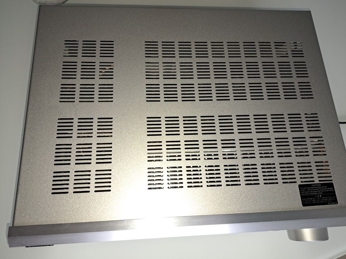 Amplituner ONKYO TX-SR504E
