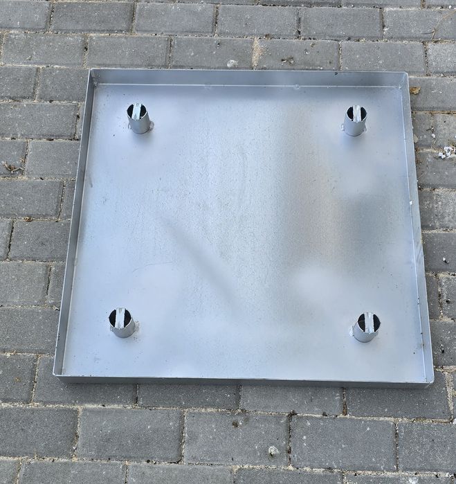 Tampa caixa de esgoto com aro galvanizada 700x700