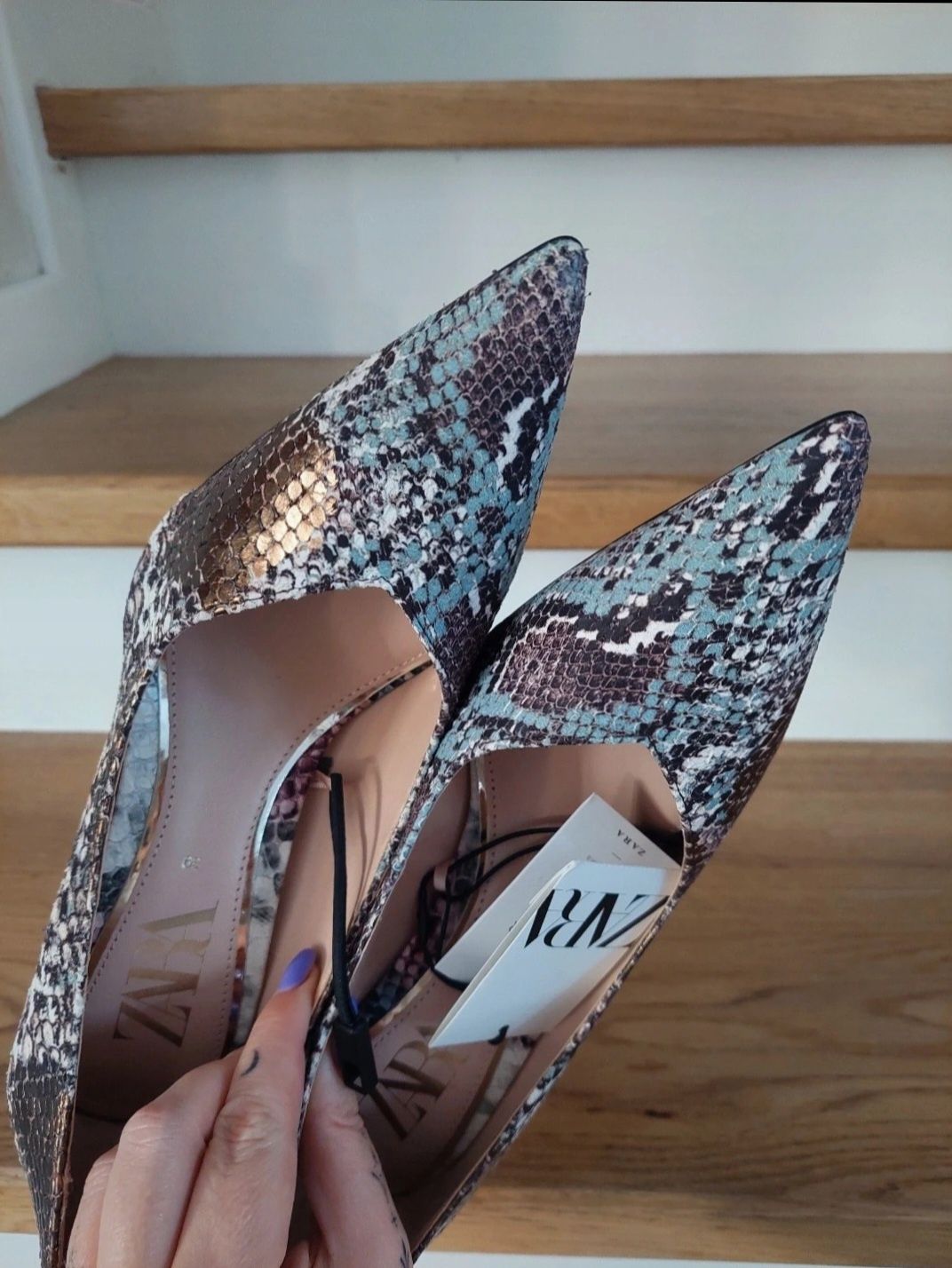 Zara,eleganckie skórzane szpilki,animal print,snake skin,połysk mat 39