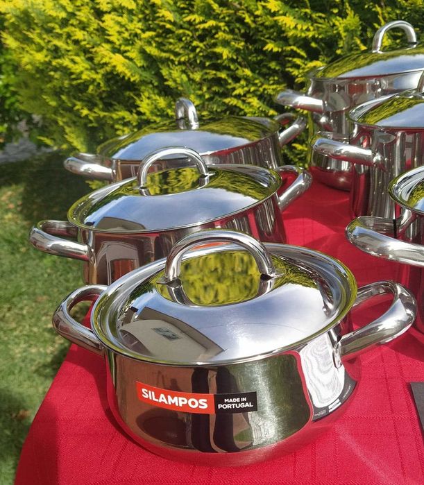 Serviço de cozinha com 9 peças da Silampos