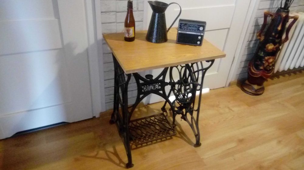 Stolik lawa nogi maszyna do szycia singier gritzner retro vintage prl