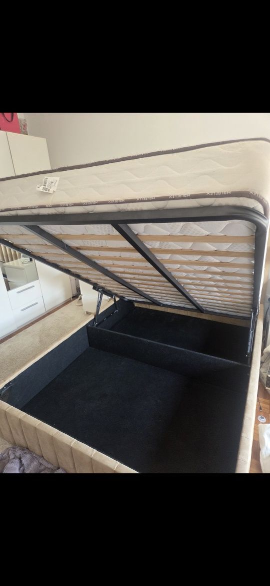 Cama casal otimo estado beje escuro