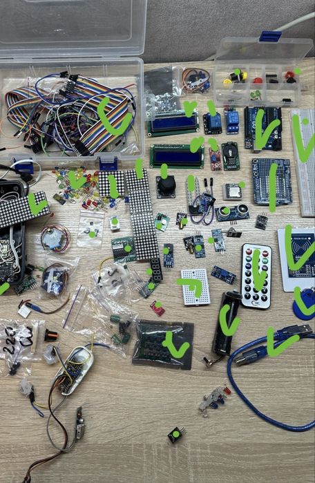 Ардуіно, датчики + купа запчастин