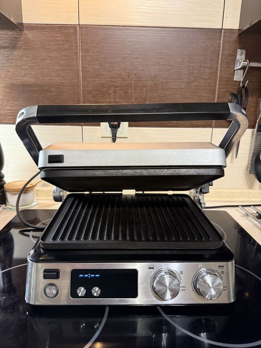 Гриль DeLonghi MultiGrill Pro