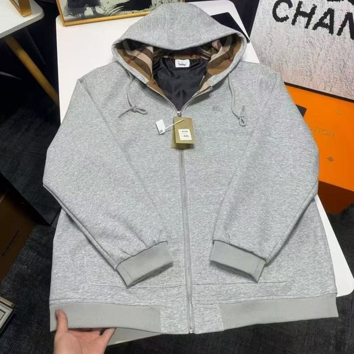 Зіпка Burberry..