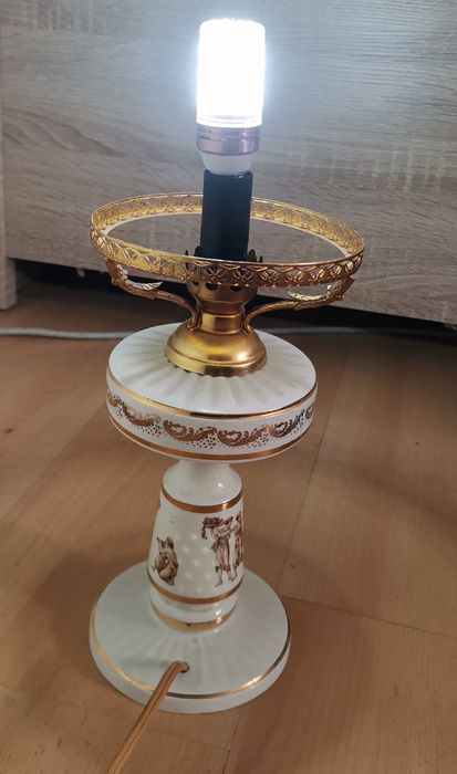 Lampa grecka biała złota nocna stołowa szkło klosz