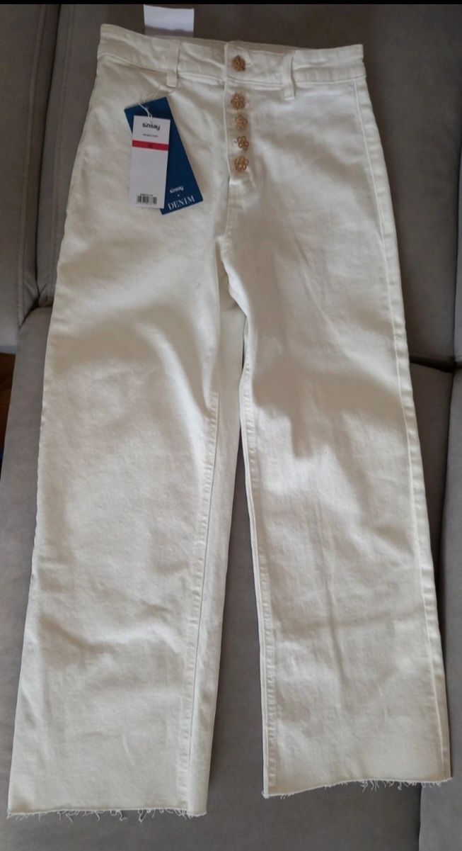 NOWE jeansy culotte z ozdobnymi guzikami