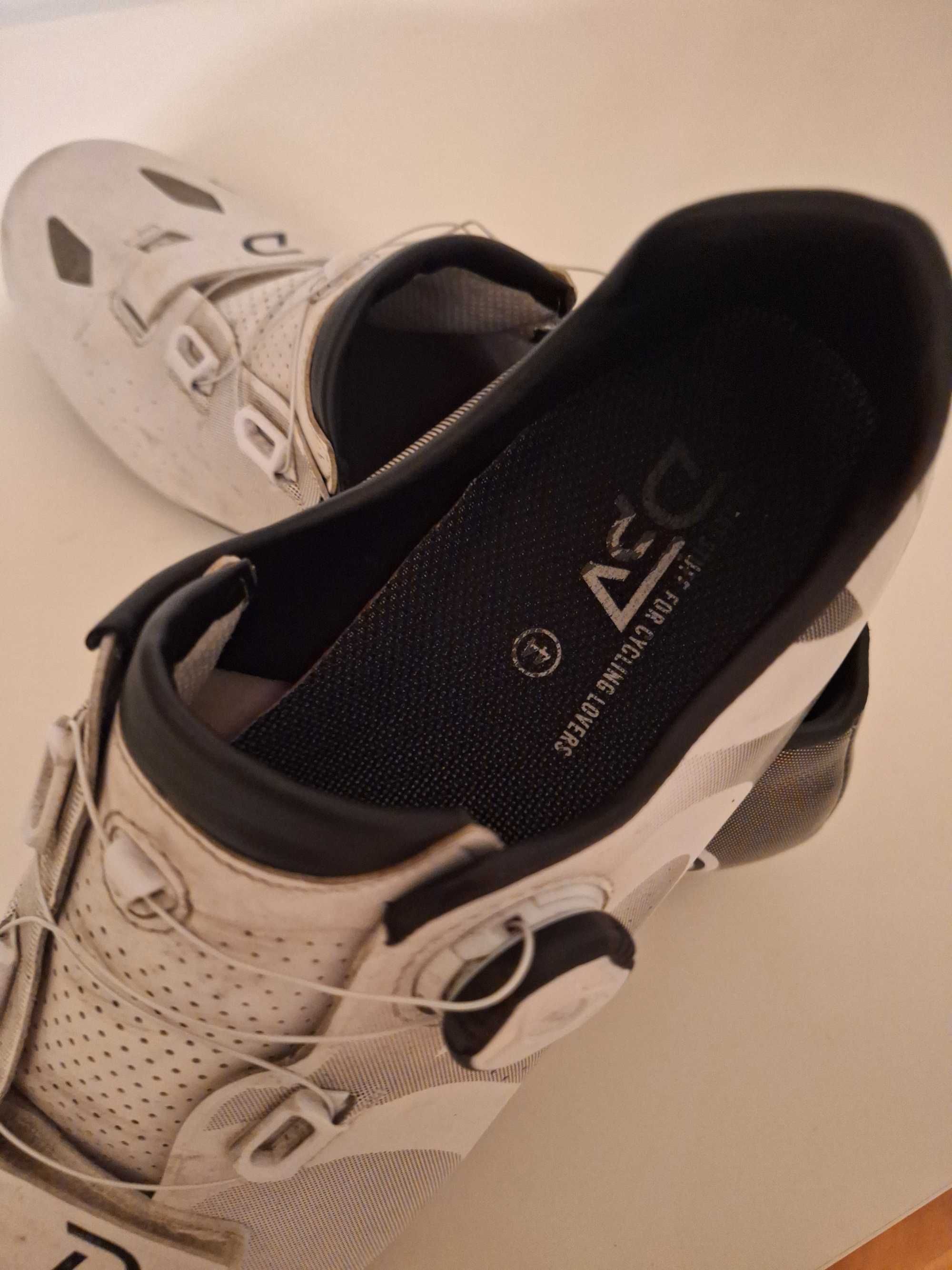 Sapatos/sapatilhas ciclismo DPV CaleusRoad n°44 -usadas aperto rapido