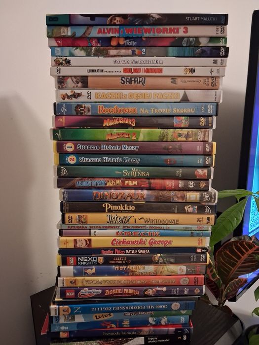 Płyty dvd różne bajki