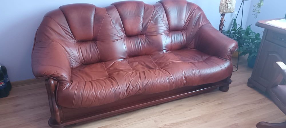 Komplet mebli skórzany 3+1+1+ława