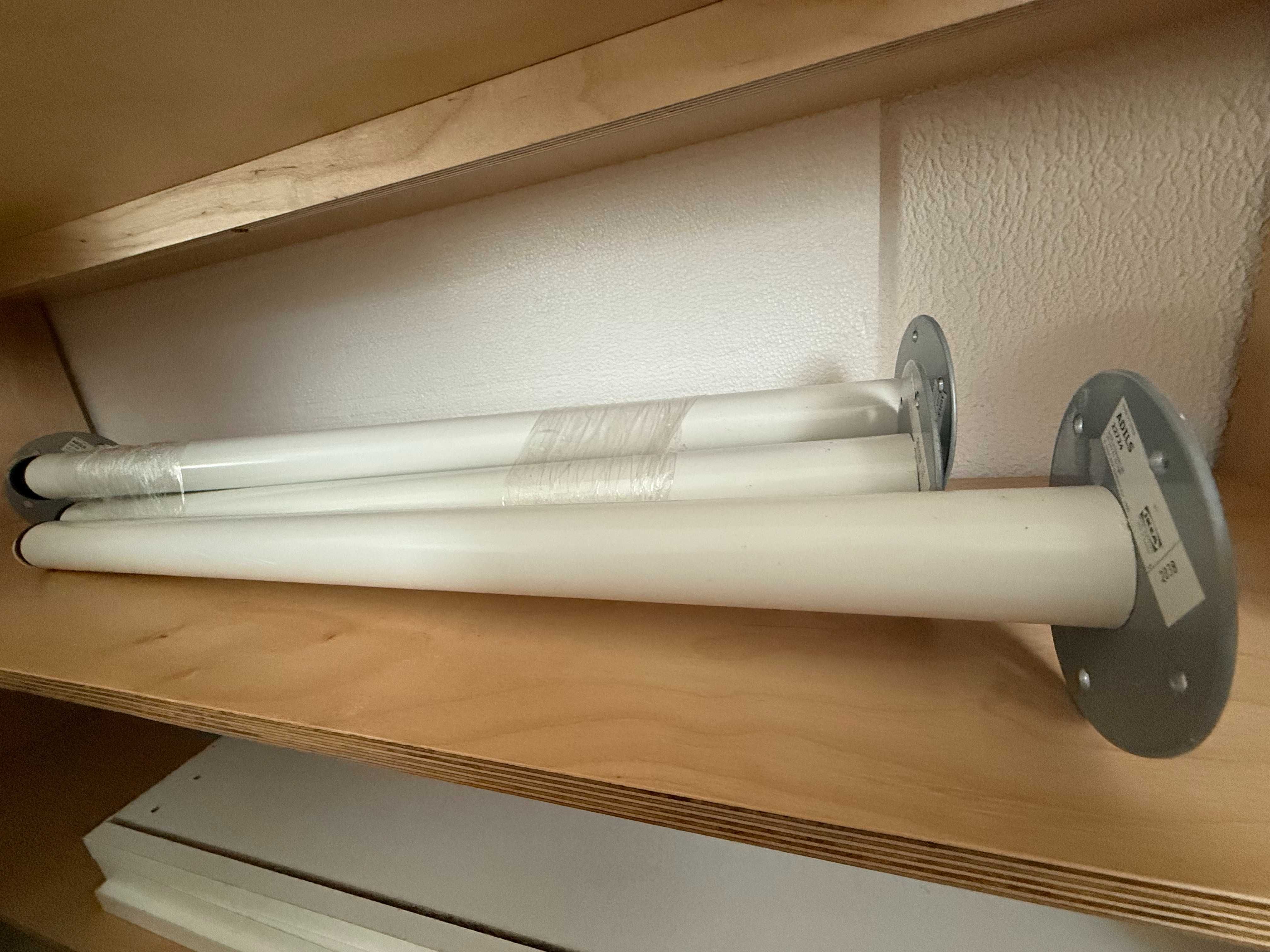 Pernas Secretária IKEA